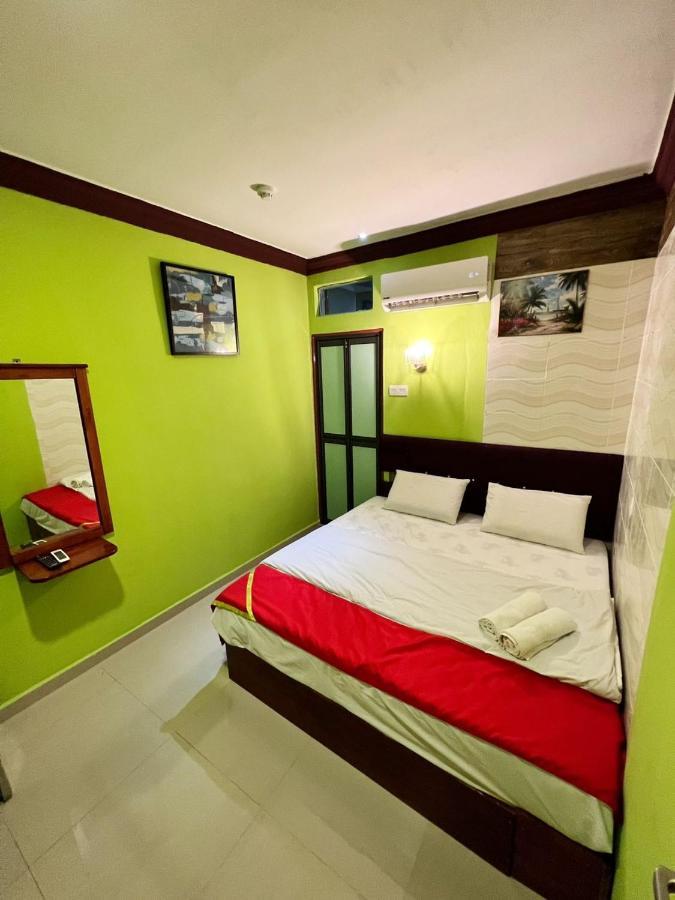 Saujana City Hotel Bandar Saujana Putra Екстер'єр фото