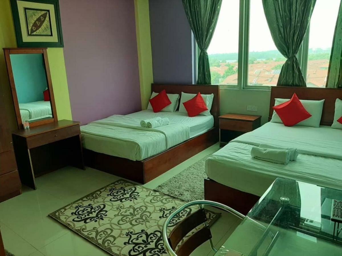 Saujana City Hotel Bandar Saujana Putra Екстер'єр фото