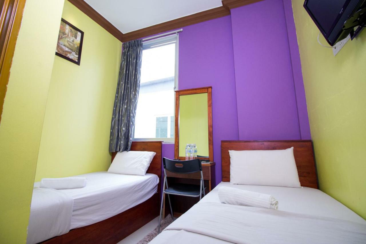 Saujana City Hotel Bandar Saujana Putra Екстер'єр фото