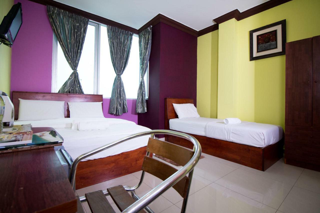 Saujana City Hotel Bandar Saujana Putra Екстер'єр фото