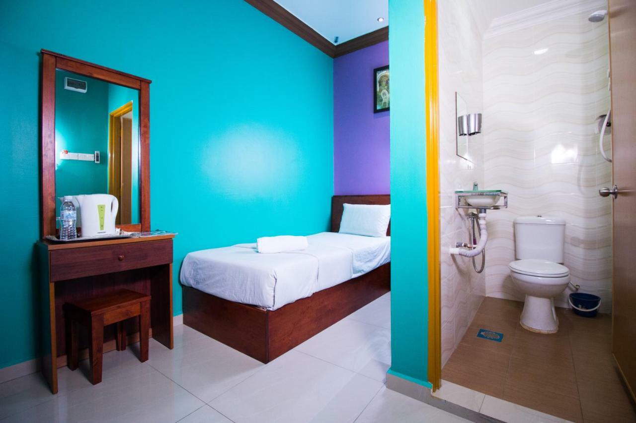Saujana City Hotel Bandar Saujana Putra Екстер'єр фото