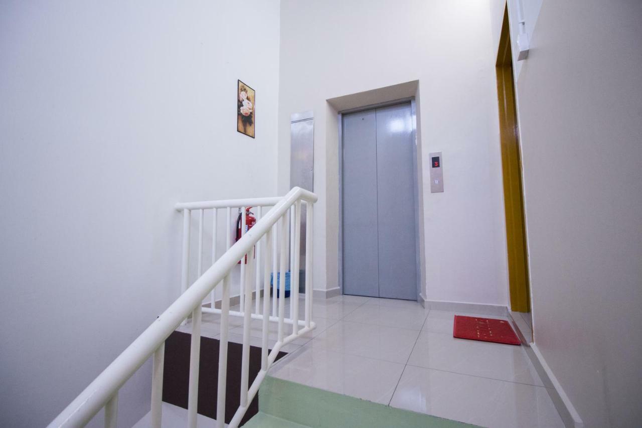 Saujana City Hotel Bandar Saujana Putra Екстер'єр фото